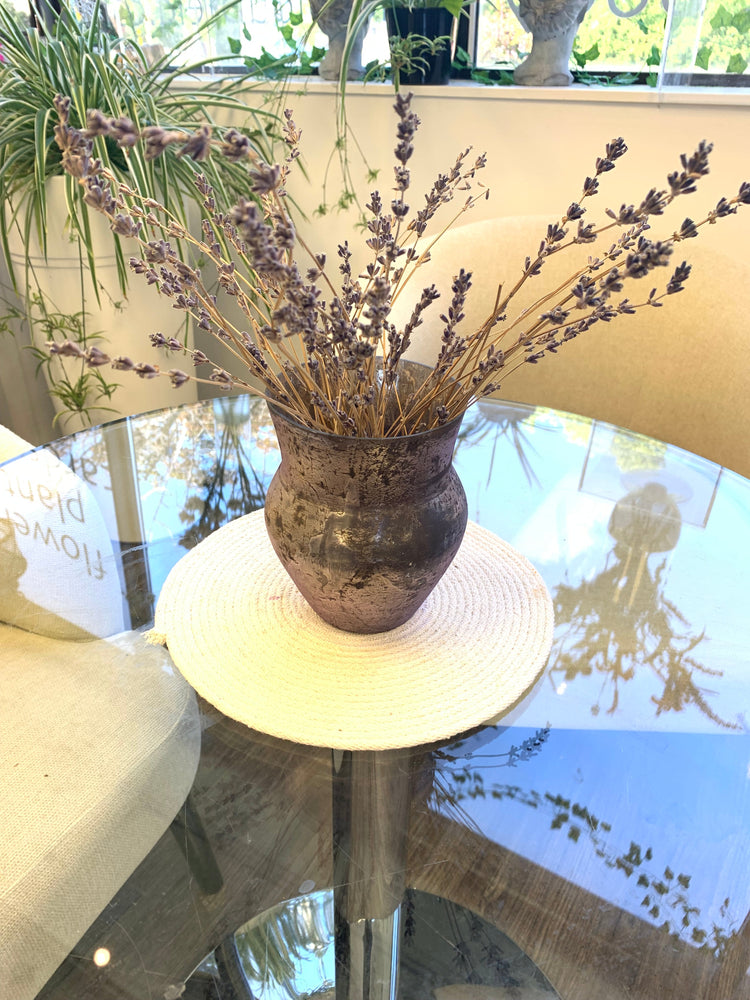 Modern ceramic and glass flower vases for sculptural floral arrangements – The Colour Field collection of artistic vessels for fresh and dried blooms.