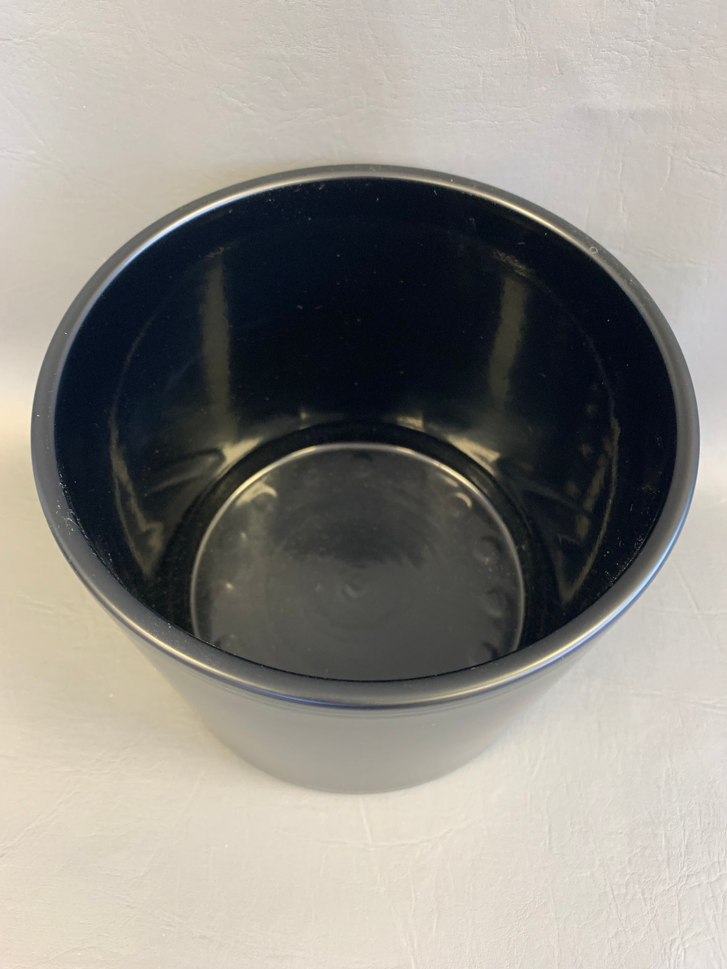 Black matte Pillar Pot 6” tall