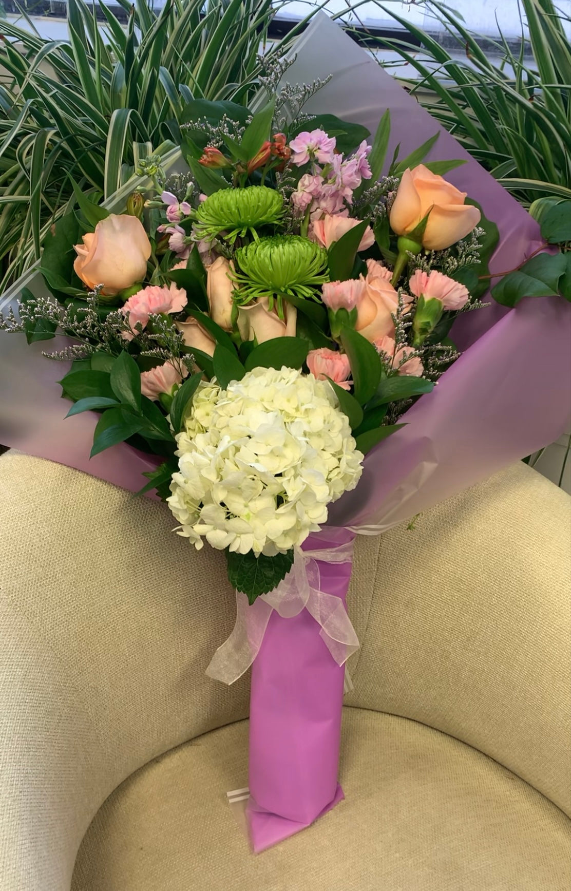 Florist’s Design Presentation Style Bouquet