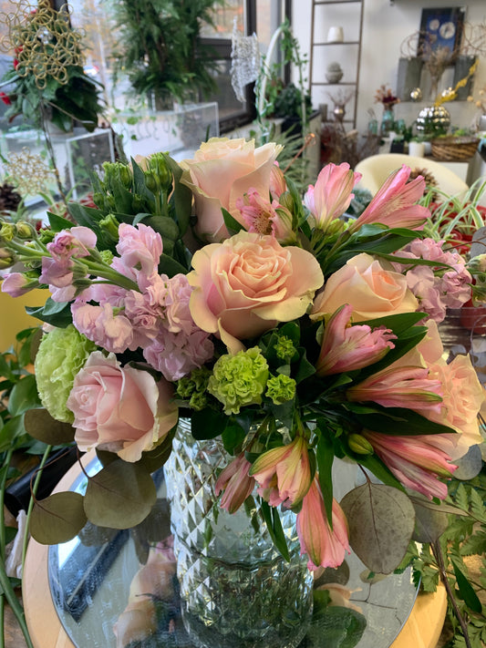 Valentine’s Florist Design Large